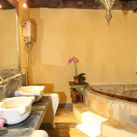 Chianti Yoga - The Tuscan Collection Hotel